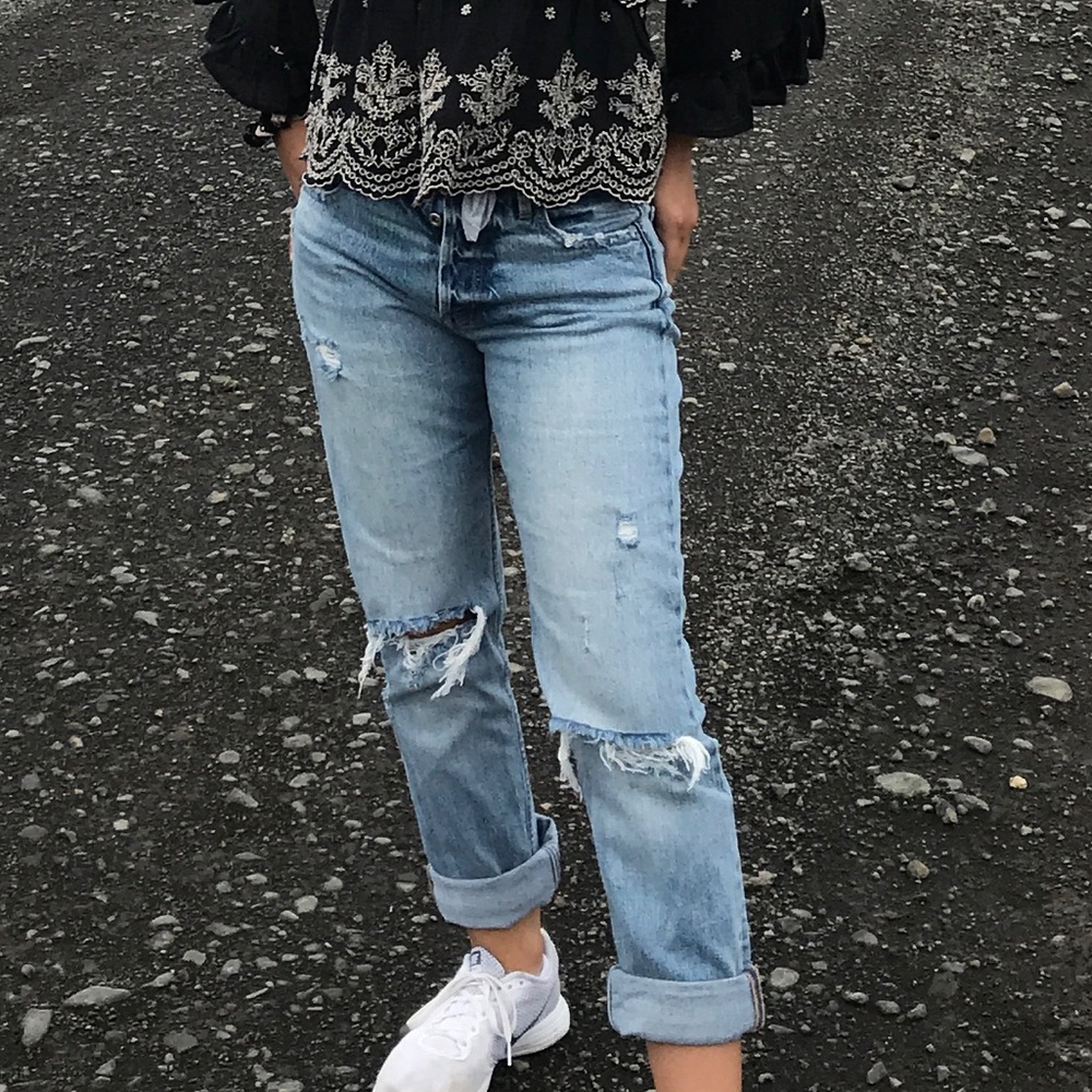 distressed boyfriend jeans